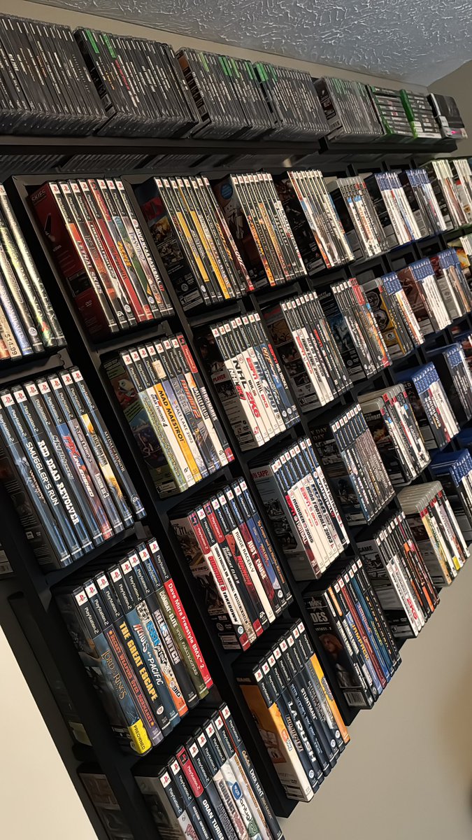 JaimeZana's tweet photo. @PlayStation The end of the days of physical media will be the end of my days as a @PlayStation customer. Without hyperbole - this will kill the console market. Consoles are subscription chained, technologically dated and now limited to overpriced digital media. 

RIP PlayStation 1994-2027 https://t.co/OxGcyiZ3Oe