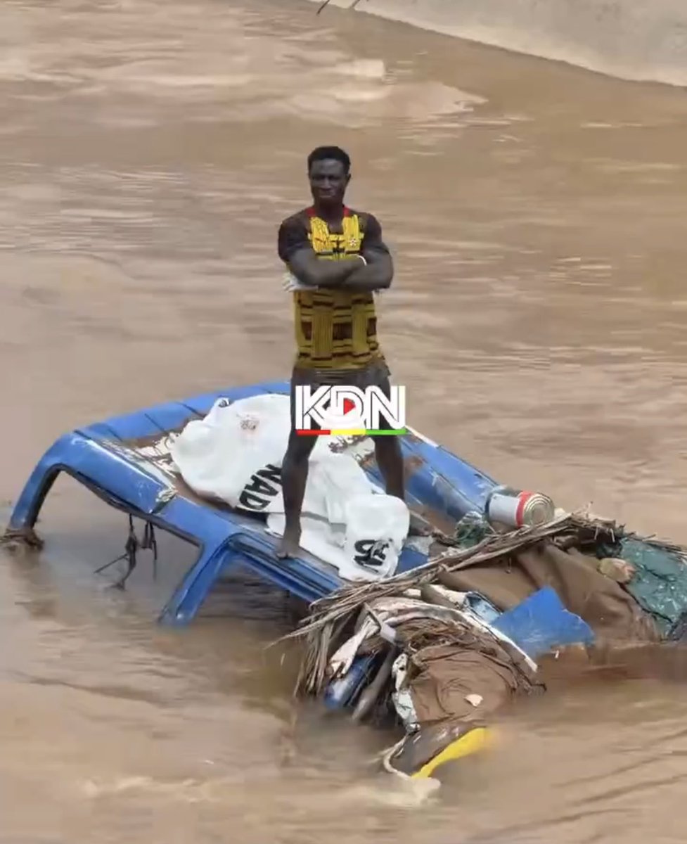 askghmedia's tweet photo. “I demanded that they pay me before I removed the dead body because it is not my job to retrieve lifeless bodies. That is the responsibility of NADMO.”

— The young man who was hesitant to retrieve the body of a deceased woman at Alajo explains why he asked to be paid before proceeding.