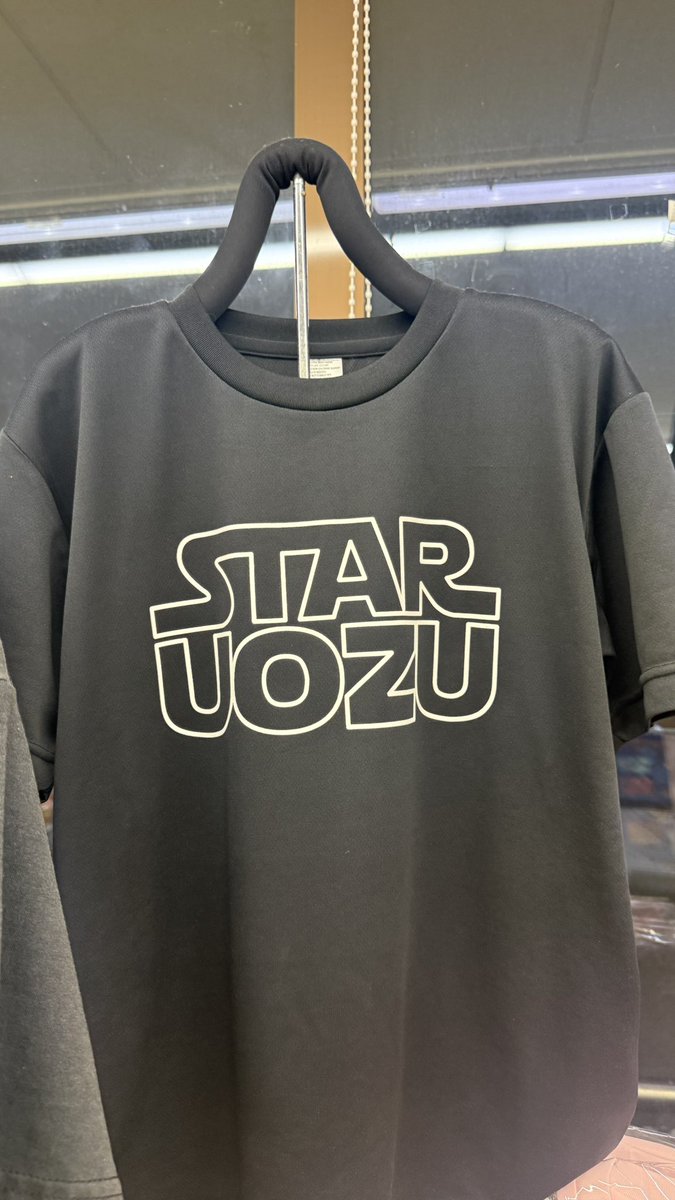 madmousecomic's tweet photo. 今週の4枚
①あまり外国人が働くのに偏見はないが麺職人は漢字がいい
②富山の魚は格別
③魚津のコンビニに売ってた調子に乗ってる
④デニムでます https://t.co/yVZ2jbav98