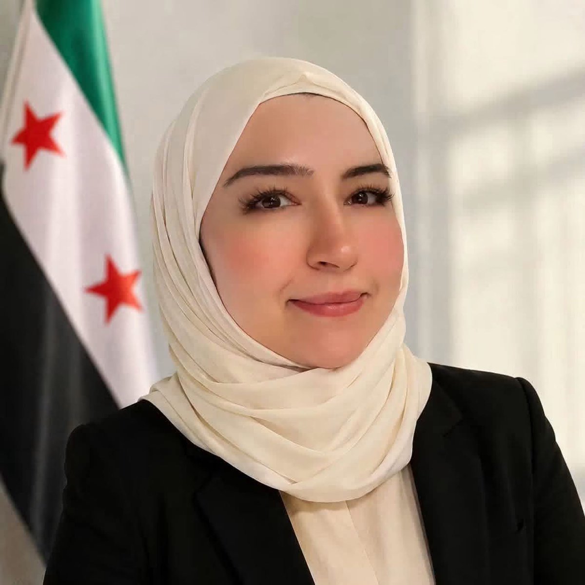 AlbakurBsm48183's tweet photo. اسماء السباعي 
بنت الثورة ومعتقلة  لأربع سنوات مع اخواتها و والدتها  في سجون النظام البائد، واخت لشهيد.د، وزوجة شهيد.
 في البرلمان السوري https://t.co/mS1vp2QKqD