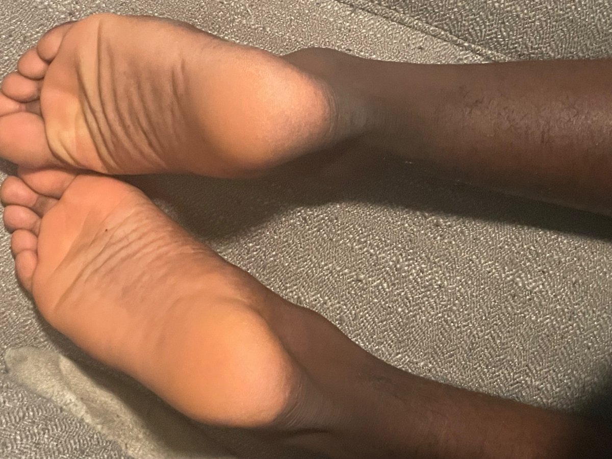 999Footguy's tweet photo. My soles https://t.co/EqL6tNWoAk