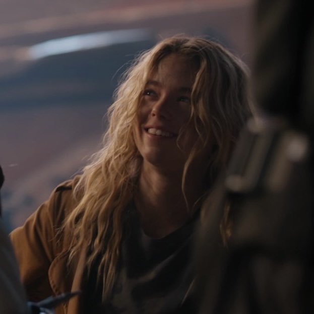 PartyGirlKara's tweet photo. "Yeah, just let me cover it. Hey barkeep! Put it on my tab!"

As the bartender grumbles something about her tab being overdue, Kara offers an amused smirk and sips down on her fizzy blue alcohol.

"So... Shazam huh? How'd that happen?" https://t.co/gxnUnIij2j