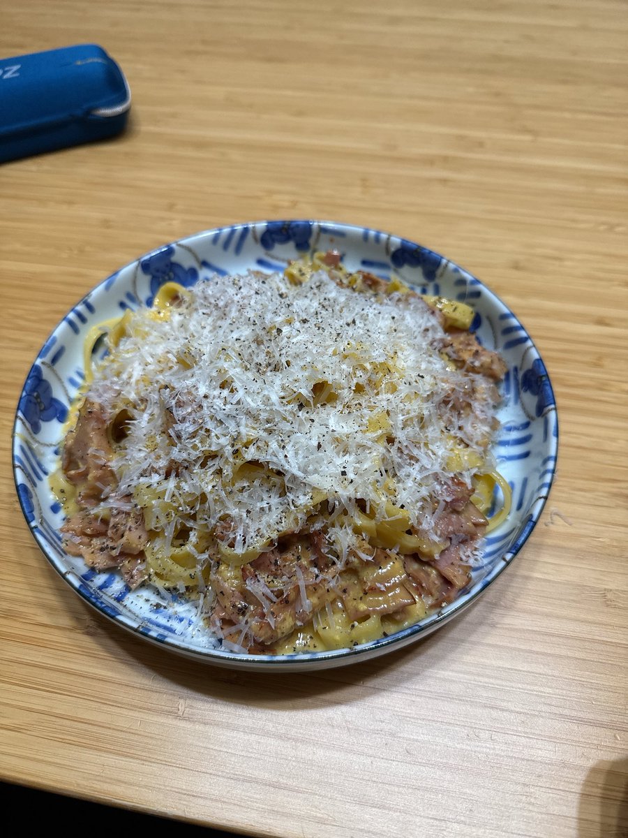 kukkuthan's tweet photo. 最近チーズ削る毎日送ってる https://t.co/3bb9omnkvh