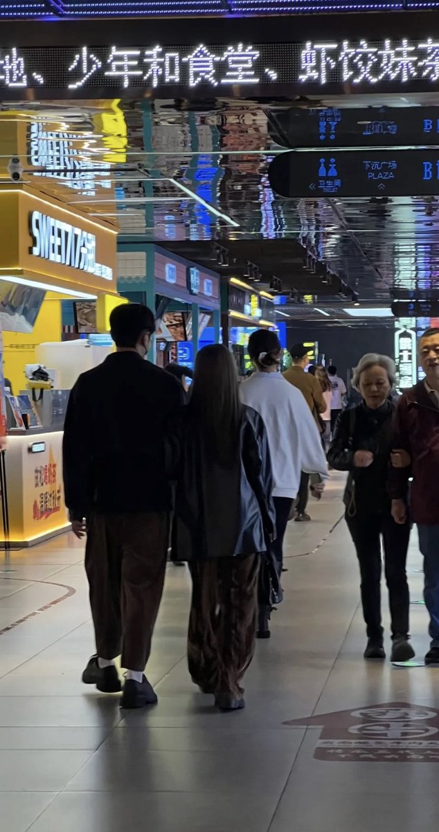 sasānne 🧩 tweet media