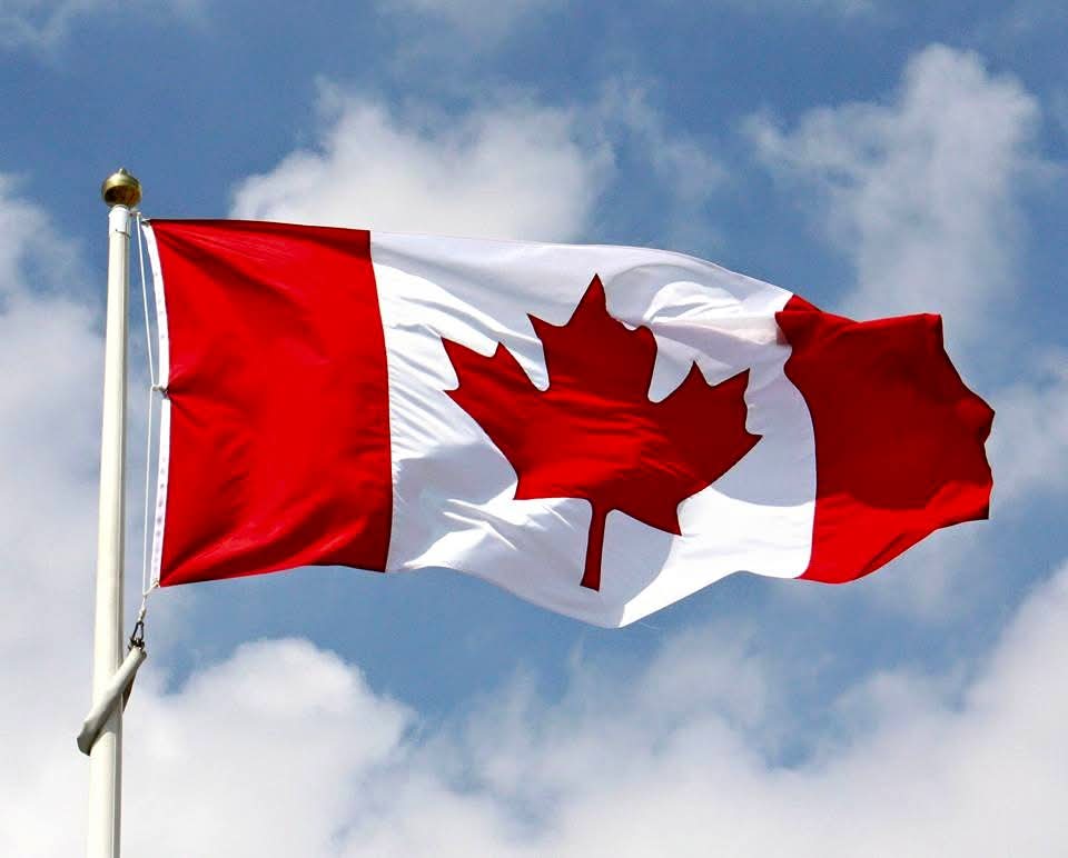 sandyweir20's tweet photo. Happy Canada day everyone.  Hope you have a fabulous day. https://t.co/5TGipMXp1O