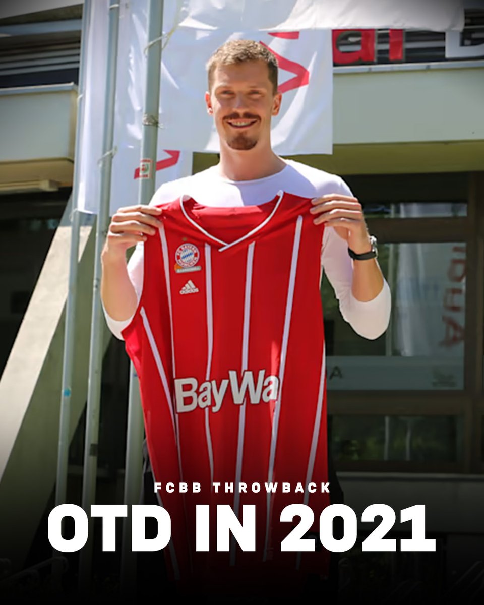 FCBBasketball's tweet photo. Ist gerade mal ein paar Jahre her, aber der Typ ist bei uns nicht mehr wegzudenken: @Fruit_96 ist seit fünf Jahren ein Roter! https://t.co/x9h0q0r0cd
