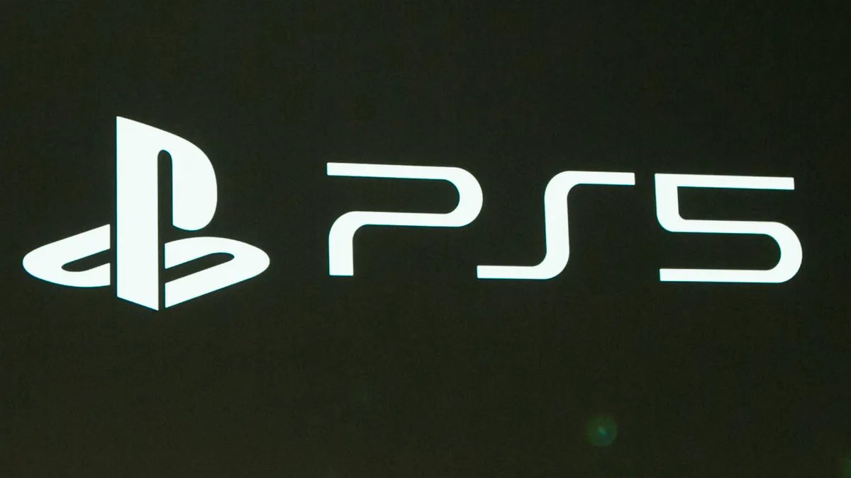 _Aaronify's tweet photo. 🎮 Big News from PlayStation: 

The End of Physical Discs is Coming

Sony just dropped a major announcement today: Starting January 2028, PlayStation will stop producing physical game discs for all new games. From that point on, new releases will be digital-only — available via the PlayStation Store and digital retailers. As consumer preferences shift heavily toward digital (which already significantly outpaces physical sales), Sony is calling this a “natural direction” for the industry. Existing physical games and any titles scheduled for disc release before 2028 won’t be affected

PlayStation fans will this affect you in anyway? Is this a good decision on PlayStation?