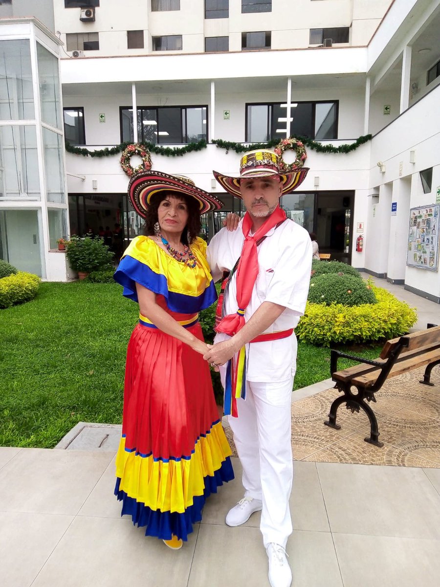 DANSELA2's tweet photo. @IsraelinCol @gidonsaar Presentaciónes Artísticos Con #profe #dansela De #MuniLima #munimiraflores  En #clases De RitmosCaribeños En Los Centros Adultos Mayores @MuniLima
@MuniMiraflores Con #Cumbia #colombiaña 980744643 #israel #israeli https://t.co/5Ek3M80Bwt