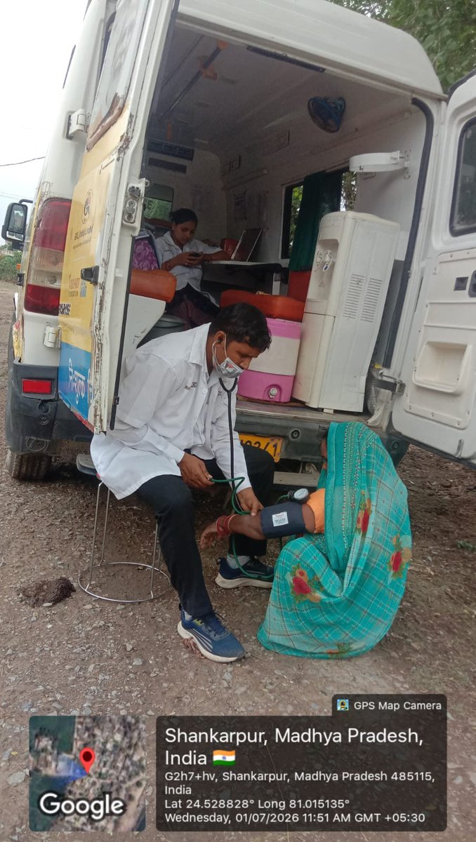 OfficeofGS's tweet photo. सांसद चलित अस्पताल (निःशुल्क) के माध्यम से आज क्षेत्र के विभिन्न ग्रामों में चलित चिकित्सा इकाइयों के माध्यम से निःशुल्क स्वास्थ्य सेवाएं प्रदान की गईं।

इस क्रम में चलित चिकित्सा इकाई (MMU-1) द्वारा ग्राम बिरला कम्युनिटी हाल सतना (ब्लॉक सोहावल) में प्रातः 09:30 बजे से सायं 05:30 बजे तक, चलित चिकित्सा इकाई (MMU-2) द्वारा ग्राम बिरहुली (ब्लॉक सोहावल) में प्रातः 09:30 बजे से सायं 05:30 बजे तक तथा चलित चिकित्सा इकाई (MMU-3) द्वारा ग्राम गवर्नमेंट आई टी आई सतना (ब्लॉक सोहावल) में प्रातः 09:30 बजे से सायं 05:30 बजे तक निःशुल्क उपचार, आवश्यक जांच एवं विशेषज्ञ चिकित्सकीय परामर्श उपलब्ध कराया गया।