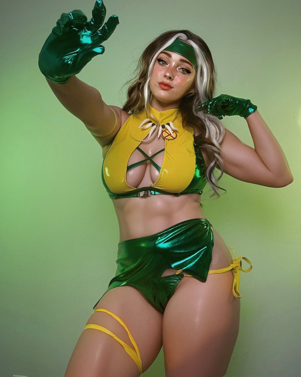 itsmichaelalee's tweet photo. Rogue Savage Lands 🍃I've posted before but really love this photo #Marvelrivals #Marvelcomics https://t.co/SP9MPo5T4D
