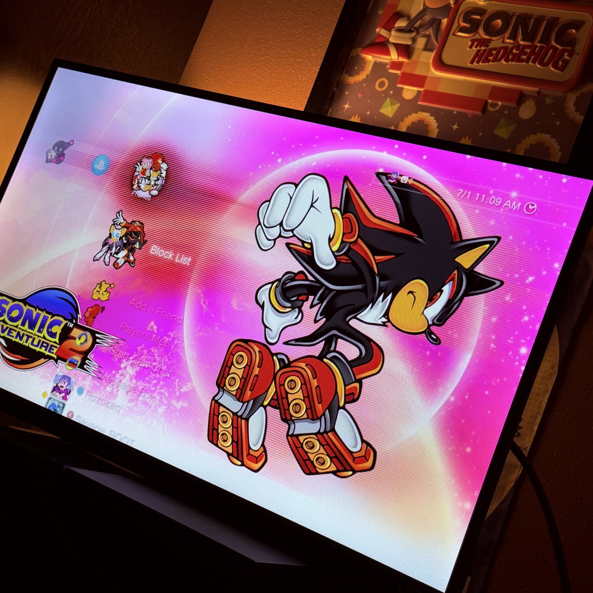 Rozoken's tweet photo. The PS3 was the last time Sony was cool. 😪 https://t.co/PC71AZNWl1