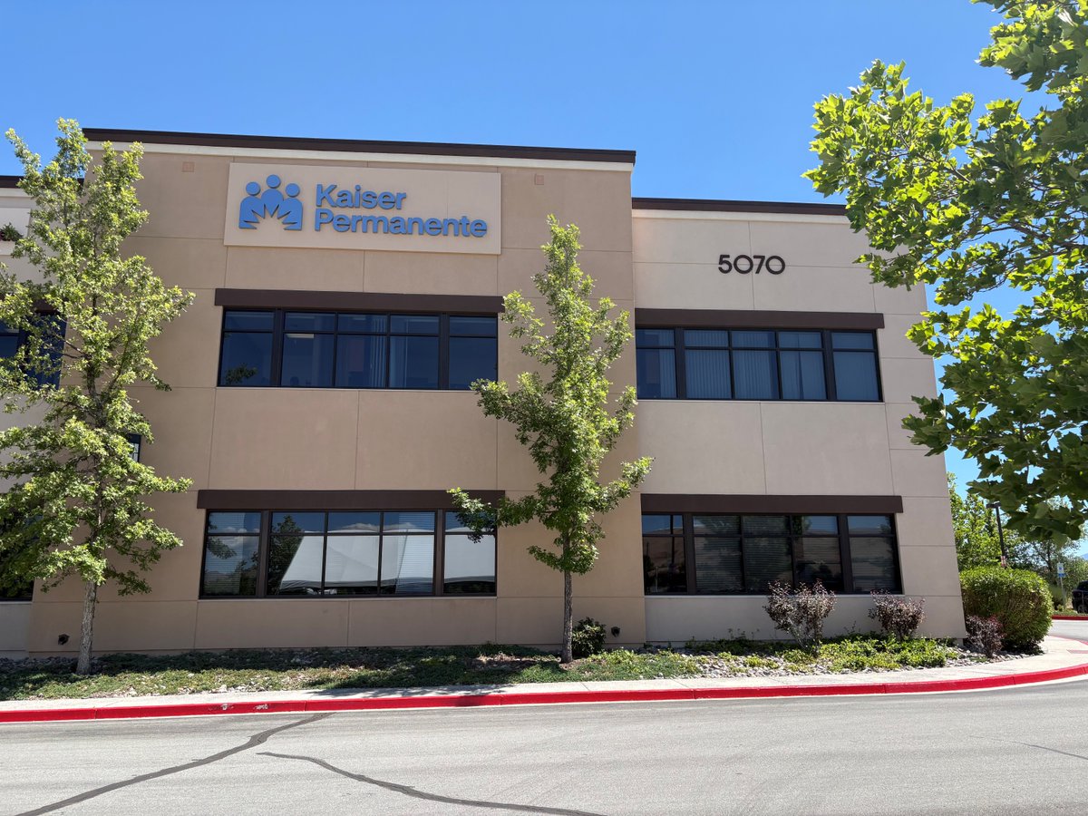 aboutKP's tweet photo. Today we opened new medical offices in Reno as part of our joint venture with Renown Health. Kaiser Permanente members in Nevada can now obtain primary care at medical offices in Reno and Sparks. We plan to open a third facility later this year. https://t.co/PihZQgWfFO https://t.co/Va9lZB0RhZ