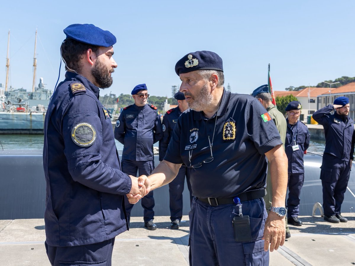 MarinhaPT's tweet photo. NRP Tridente regressou hoje à Base Naval de Lisboa após 80 dias de missão no Atlântico Norte e nas regiões de acesso ao Ártico. 

Saiba mais em https://t.co/A45y8RoyMq  

#Marinha #Missão #Submarino #Tridente https://t.co/8PTdhsCUZr