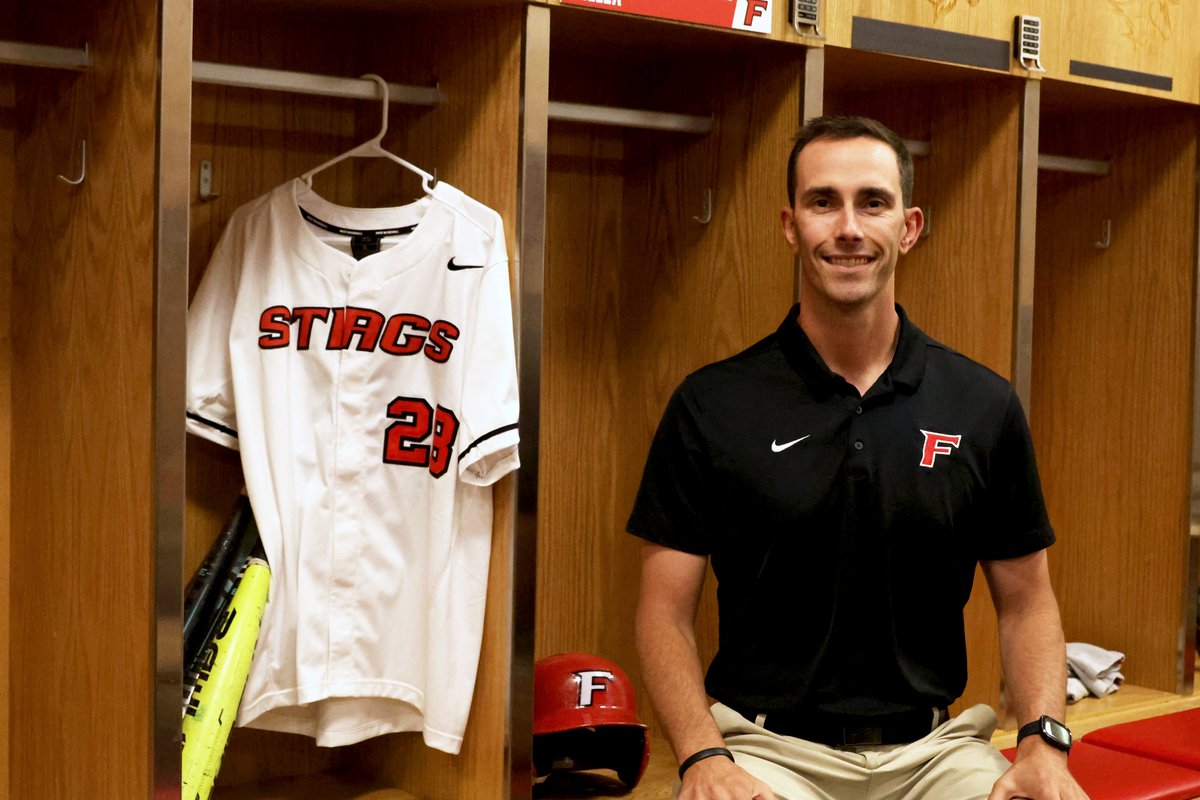 Stags_Base's tweet photo. Welcome to the Coach Fay era ⚾️🤘 https://t.co/tBoysEdDv5