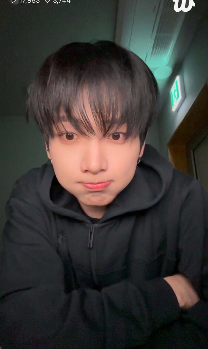 mx0y44's tweet photo. 내띵끼 볼 빵빵한구바💕💕 https://t.co/9qYOLWwNj9