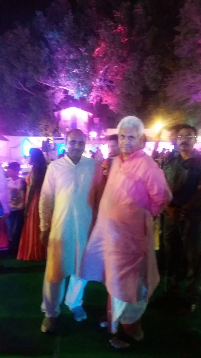 AdArvindAllHigh's tweet photo. जम्मू-कश्मीर के माननीय उपराज्यपाल श्री मनोज सिन्हा जी को जन्मदिवस की हार्दिक शुभकामनाएँ।
अरविन्द सिंह अधिवक्ता उच्च न्यायालय इलाहाबाद प्रदेश सहसंयोजक विधि प्रकोष्ठ उ प्र @BJP4UP @idharampalsingh @sunilbansalbjp @brajeshpathakup @NeerajSinghSays @brajeshpathakup https://t.co/7gtIDcyTg4