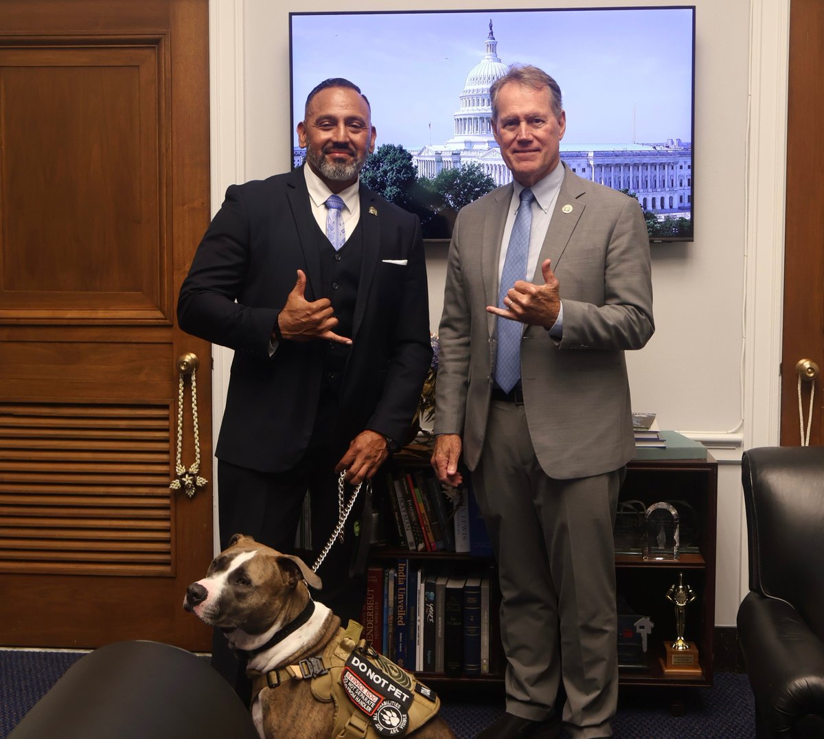 RepEdCase's tweet photo. Hawai’i in the House. I welcomed 28-year Marine veteran Jorge Aspiazu of Salt Lake and service dog Toa to my office. Jorge serves his fellow vets throughout Hawai’i and the Pacific at the Veterans Health Administration out of Tripler. He’s on a prestigious one-year Department of Veterans Affairs Congressional Fellowship on the Hill with my colleague Rep. Jack Bergman of Michigan. We talked story on how to improve veterans services; great to have his real-world insights as we work together this year.