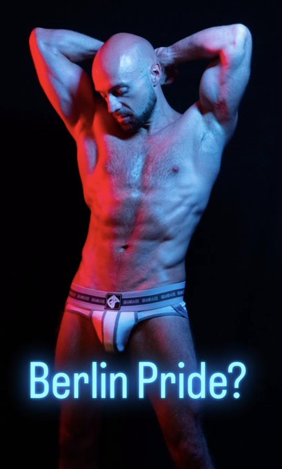 Adam Snow - Who’s coming to Berlin Pride? https://t.co/mD9ExocNsi