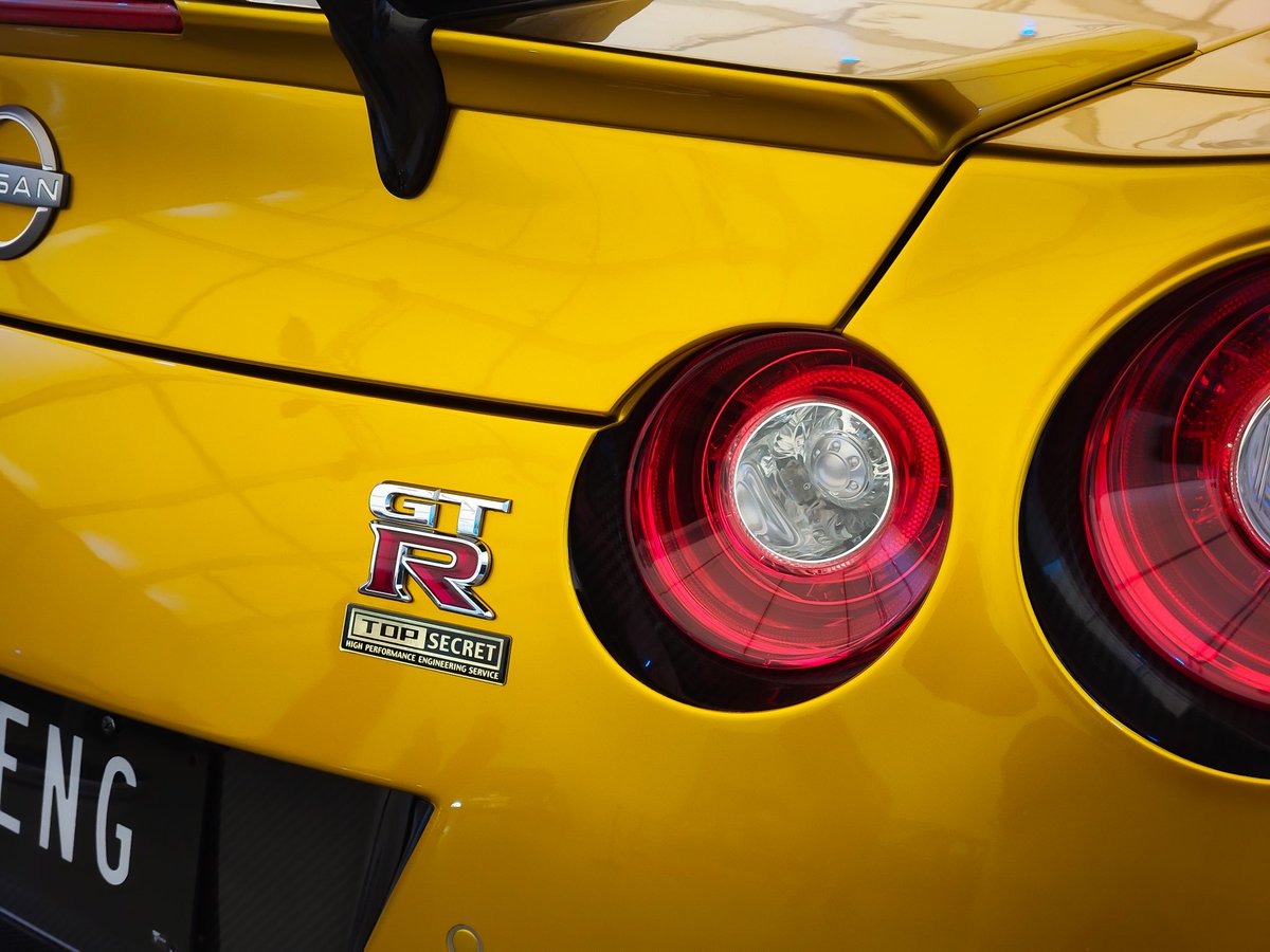 FAFSHOCK's tweet photo. Rawr 🦖 #topsecret #nissan #gtr https://t.co/g3A6w6Tqaz