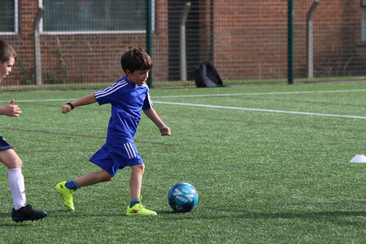 poshfoundation's tweet photo. Also taking place at Nene Valley Community Centre last night was our Early Years (Ages 5-7) Development Centre!

📧 Gareth.Booth@theposh.com for info on how you can sign your child up!

#pufc https://t.co/EiMumH1e1c
