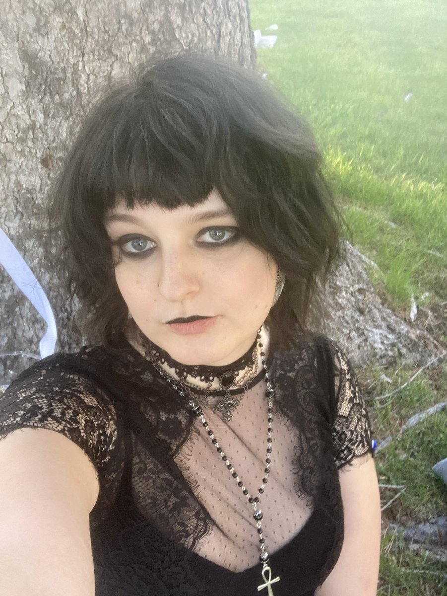 trainsbian's tweet photo. I just logged back into my account and looked at my old posts. Holy shit I was a sad sack a couple years ago. Thank God I’m a well adjusted goth baddie now. I have my own apartment and actual friends and relative financial stability. Very glad I didn’t kill myself. https://t.co/XNA2ZoN2Jm