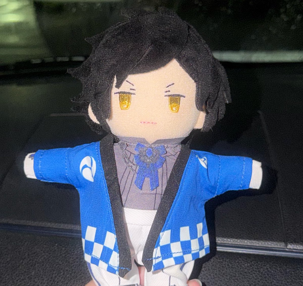 B5Y6G55's tweet photo. お祭り男法被着せたら家電量販店になった https://t.co/TcKl3ECsfG