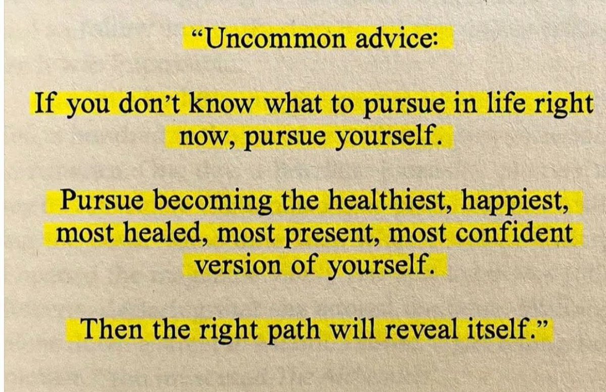 Book_therapy223's tweet photo. Pursue the best version of yourself first. https://t.co/2USoHy1S74