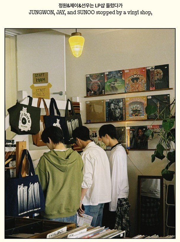 blckpnksn's tweet photo. ENHYPEN <Eat Sleep EN Dive in AUS>
TRAVEL BOOK - Day 1 Log

“JUNGWON, JAY, and SUNOO stopped by a vinyl shop, and then, since it was so hot, they ate some gelato! JAY ordered for us, so it was real easy. Shout out to Jjongsaeng..” https://t.co/rwmghoc1FZ