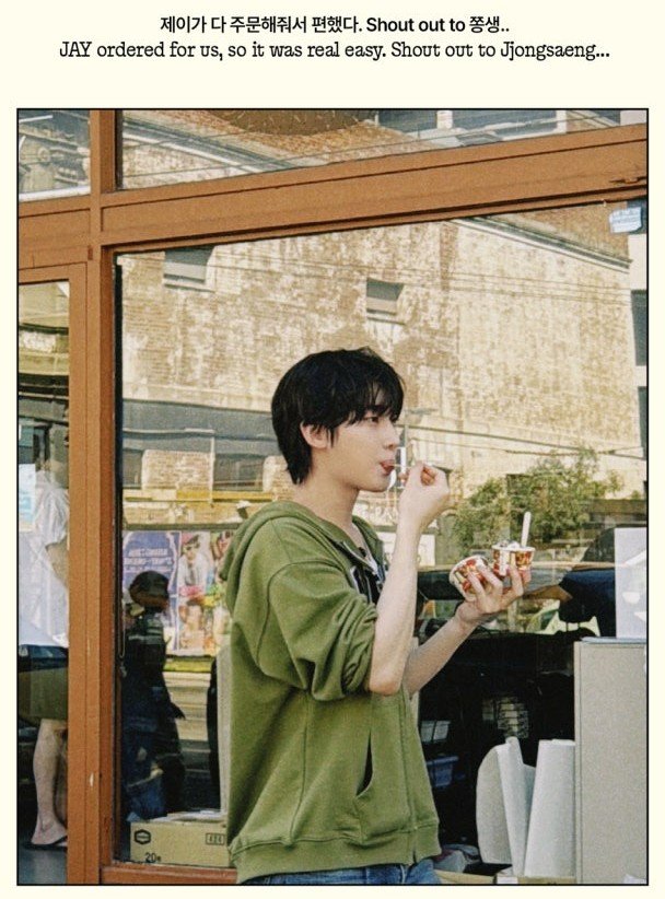 blckpnksn's tweet photo. ENHYPEN <Eat Sleep EN Dive in AUS>
TRAVEL BOOK - Day 1 Log

“JUNGWON, JAY, and SUNOO stopped by a vinyl shop, and then, since it was so hot, they ate some gelato! JAY ordered for us, so it was real easy. Shout out to Jjongsaeng..” https://t.co/rwmghoc1FZ