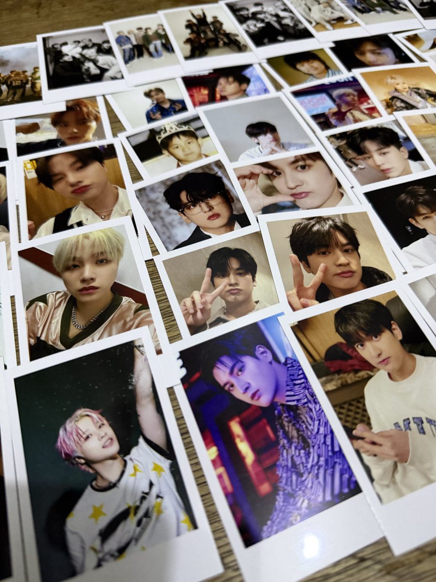 jushun_'s tweet photo. ᯓ★ Freebies for iKON Fourever Tour in Manila

Paano po ba magbigay at manghingi ng freebies pag solo goer? 😭🥹

Freebies po kayo dyan ( ⸝⸝´ ᵕ `⸝⸝)

#iKON_FOUREVER_TOUR #iKONinMANILA #iKON https://t.co/PwkbQt8Ls0