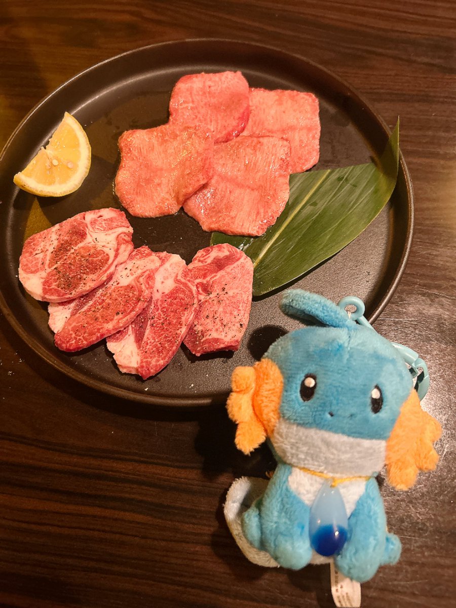 よ〜しぞ tweet media