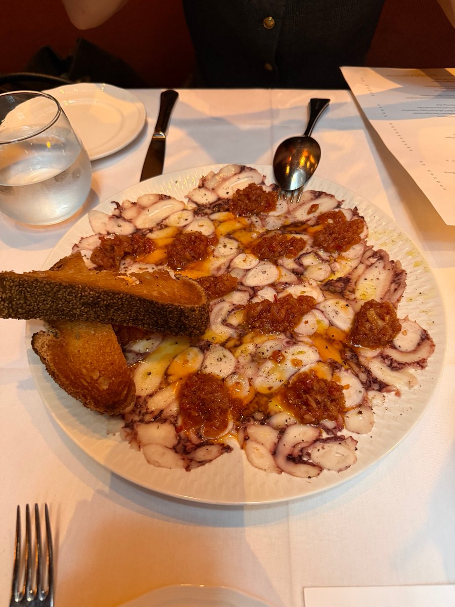 _mj92_'s tweet photo. Octopus Carpaccio last night at Da Toscano was incredible https://t.co/S538DHFBfK