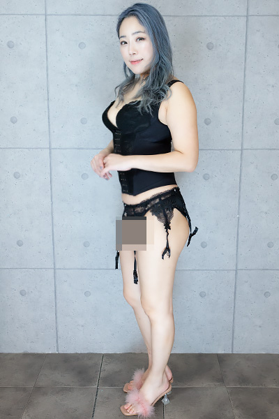 PlusAuction's tweet photo. 【ＦＡＮＺＡオークション出品中】グラビアアイドル☆白いん子ちゃんの私物「ランジェリーセットと靴」とインスタントフォトhttps://t.co/veLenKZhlc宜しくお願い致します。#白いん子 #グラビア #モデル #オークション #撮影会 #被写体 #着エロ #女子プロ #水着 #女優 #ランジェリー #セクシー https://t.co/yKwMQUH13v
