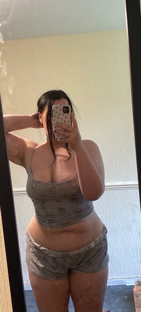 Teewxx2's tweet photo. Paid twitter and full videos £25, lifetime access. @teewxx4 https://t.co/sgwTgEgFaA