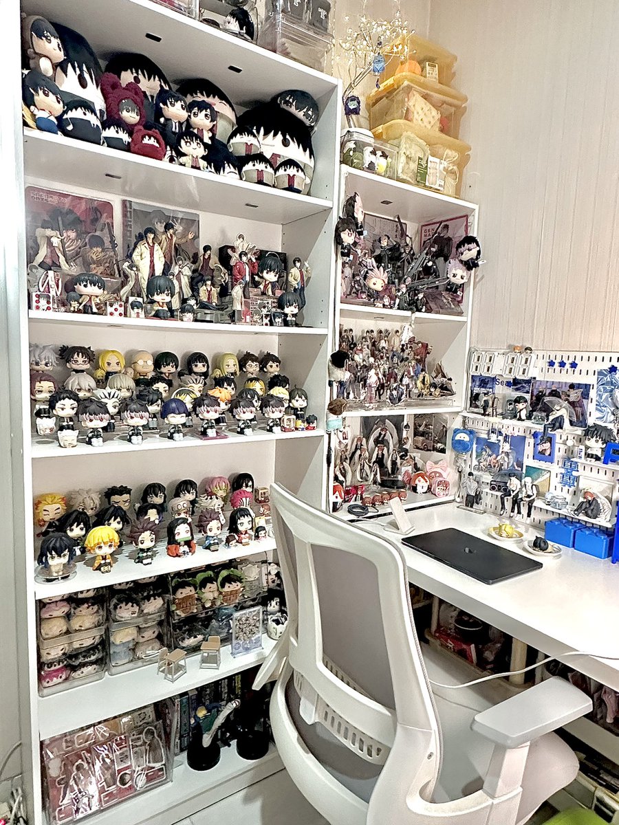 moon_of_joon's tweet photo. a 30+ year-old woman's bedroom! https://t.co/r2dPS8Do6n