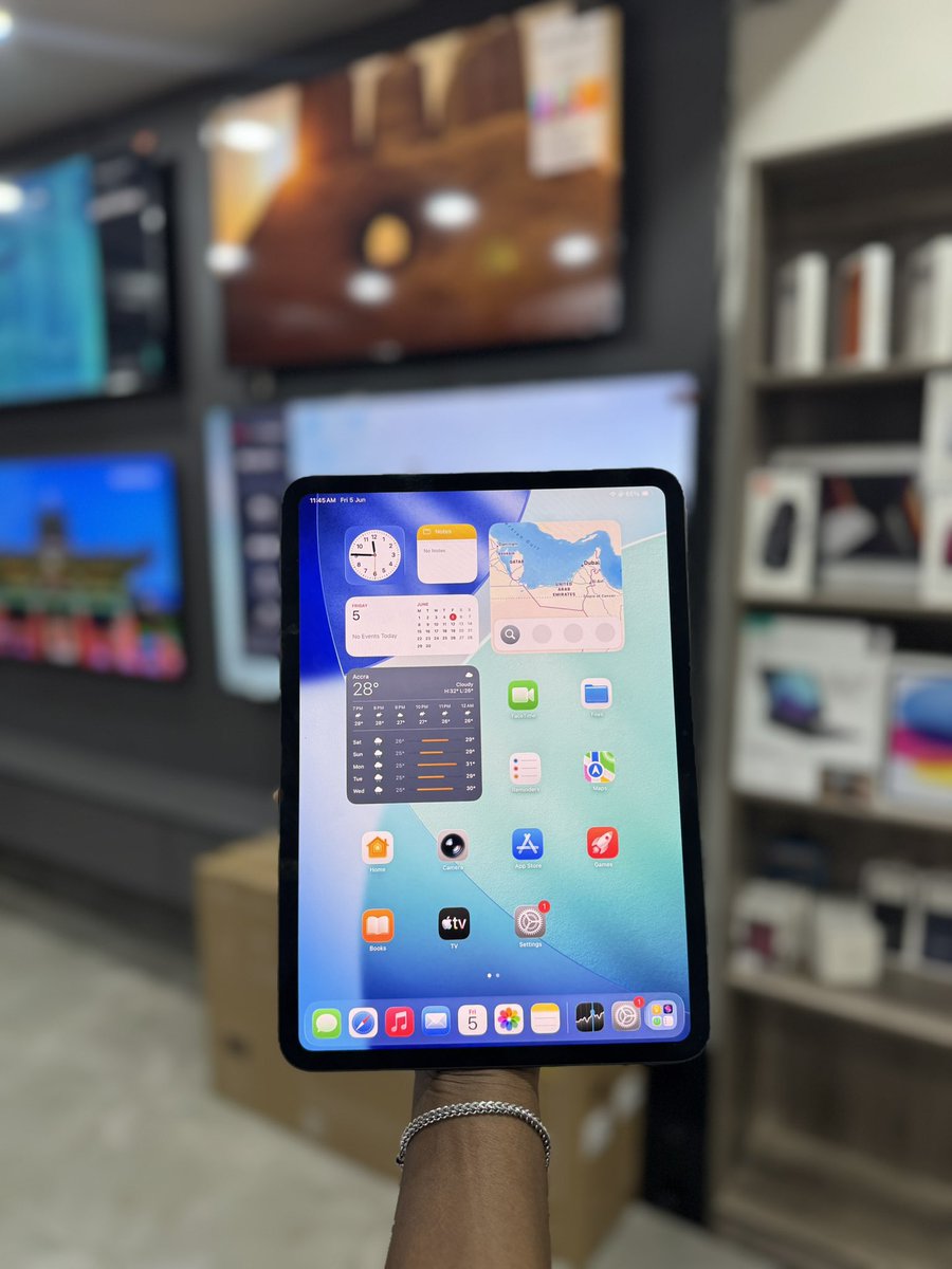 ElectroThrift's tweet photo. iPad Pro M5 11” 256gb WiFi + Cellular 
Cycle count 5 

GH₵ 10,499

Talk to us! 
☎️059-861-7460

Visit us - SJA Electronics on Google maps 
📍Ashaley Botwe, Top Floor of the building adjacent Peace Be Plaza. https://t.co/RrHoLzI7r0