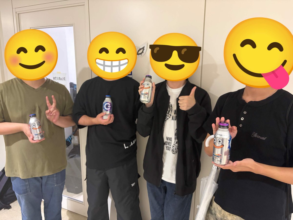 CIT_splatoon's tweet photo. 先日6/20（土）に「第1回CITドラフト杯」を開催しました！
白熱したトーナメントを見事勝ち抜いたのは「スプサー発狂部門」の皆さんです🏆
優勝チームの皆さんにはリケイマッチ(@Rikeimatch)様から頂いたZONeを贈呈しました🏆 https://t.co/I3He5iYJrC