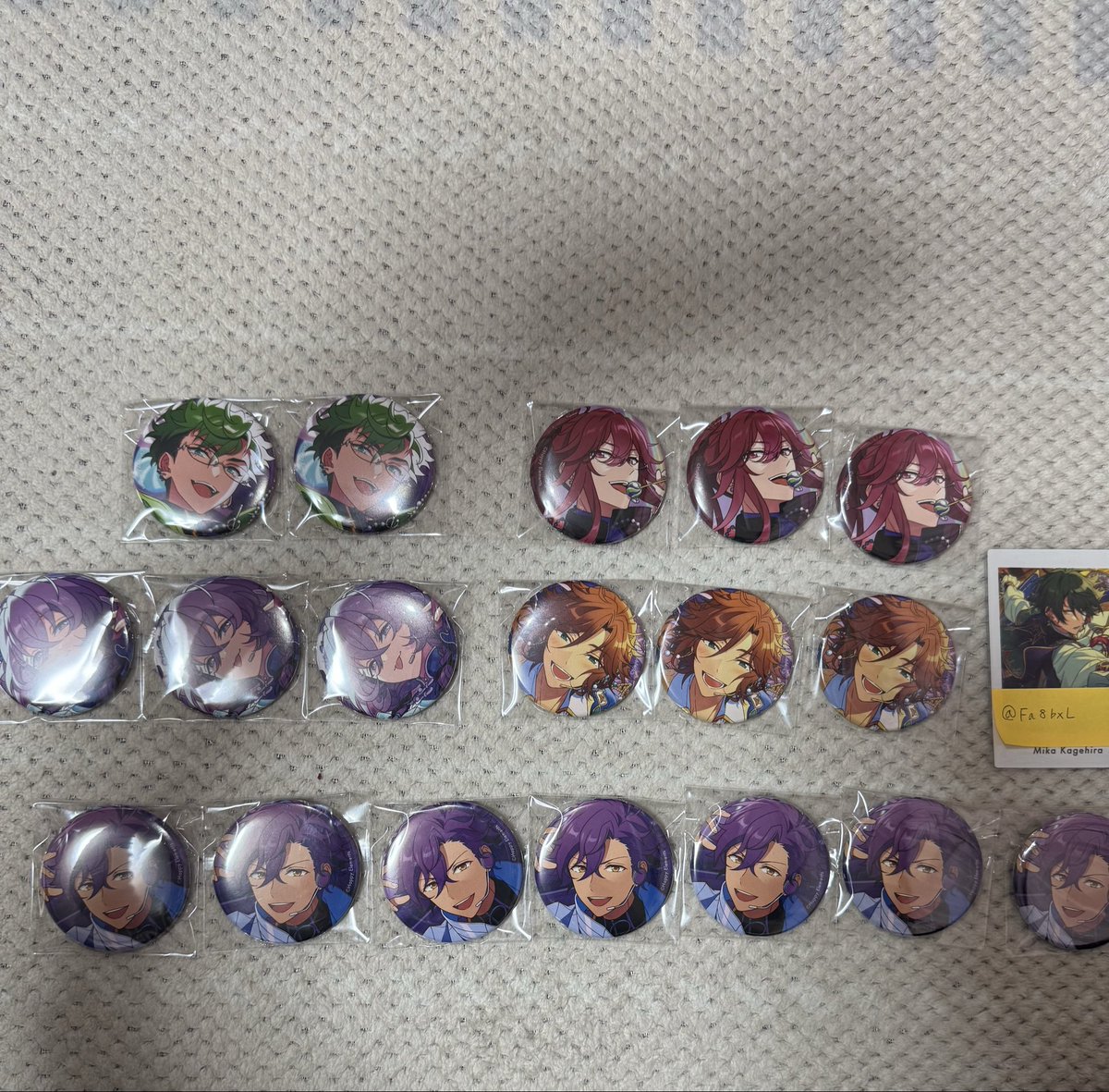 Fa8bxL's tweet photo. 【交換】    あんスタ コレクション缶バッジ
2026 Mar  idol

譲   ジュイス2、望見３、ユメ３、斑３、アドニス7、光8、真緒7、エス３

求   i茨（最優先）>>>iみか

＊追加2BOX＋バラチャレ分になります
＊郵送or手渡し（大阪）
＊1点からでも可
＊F数少ないため先送り対応可
お気軽にお声がけ下さい https://t.co/tbiKJdOZ37