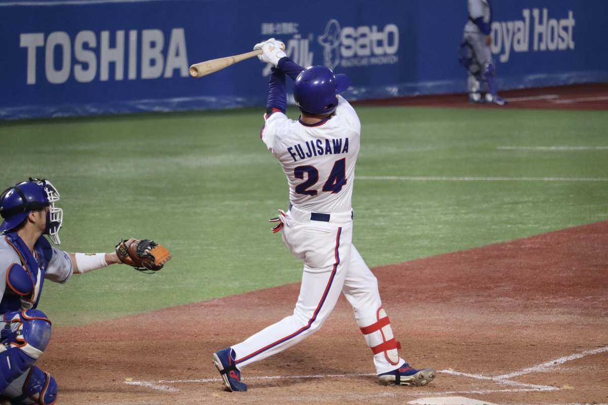 preuni22_chuo's tweet photo. 東京ガス 藤澤涼介(佐野日大→横浜国立大)
2次予選5試合21打数10安打
全試合マルチヒットはやばすぎ https://t.co/5SlOcj8PyH