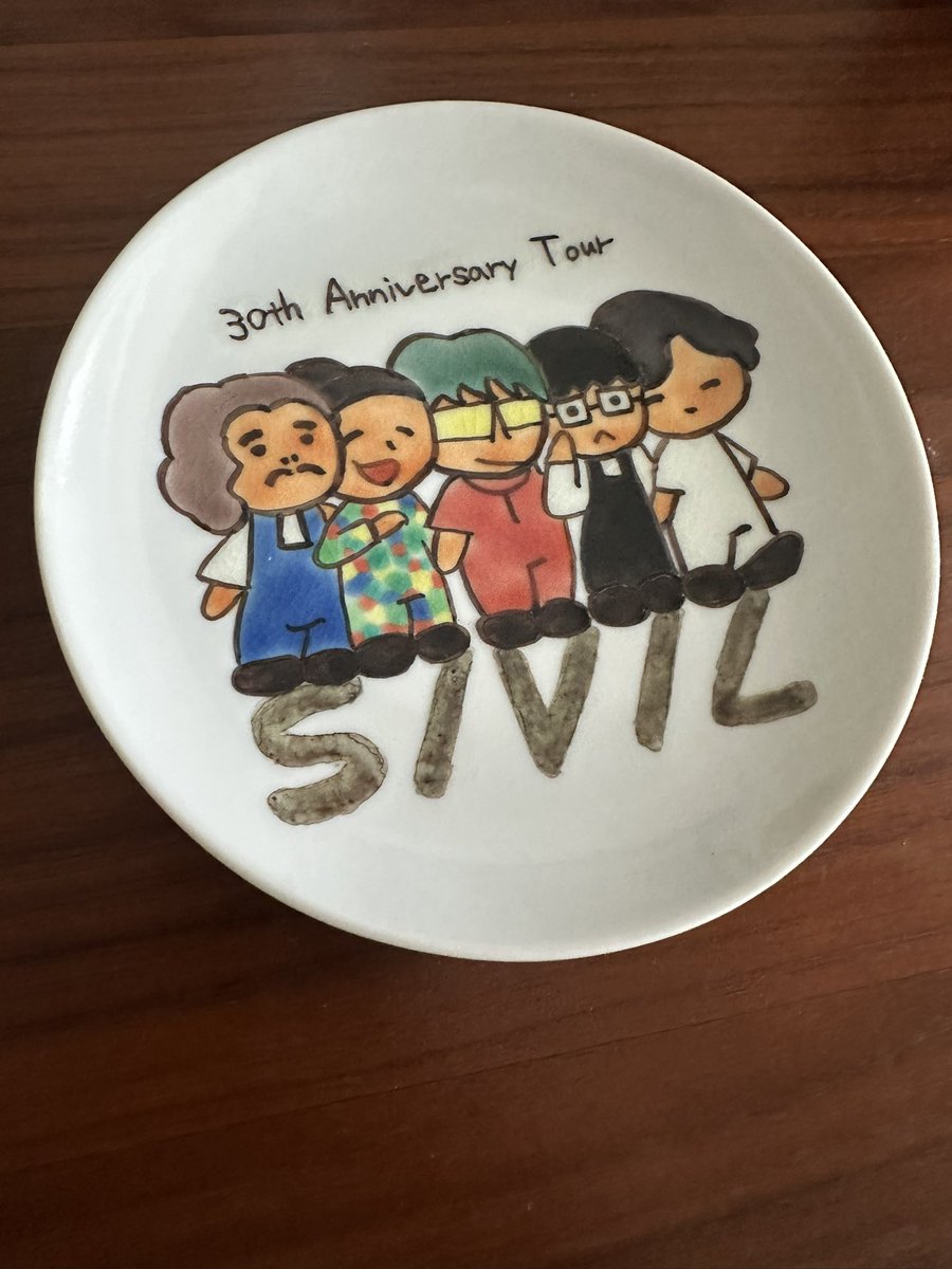 sivil1996's tweet photo. 30周年の、お祝いに九谷焼いただきました。 https://t.co/3Vt8YDFaDT