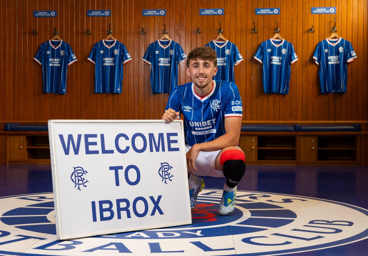 RangersFC's tweet photo. 💭 "I am really looking forward to getting started and feeling that pressure.”

🎙️ Dan Neil believes Rangers fit everything he was looking for in a club as the midfielder signed a three-year contract at Ibrox. 

Read More from Dan 👉 https://t.co/vBI2B0qOcT https://t.co/WZHGW5lDWf