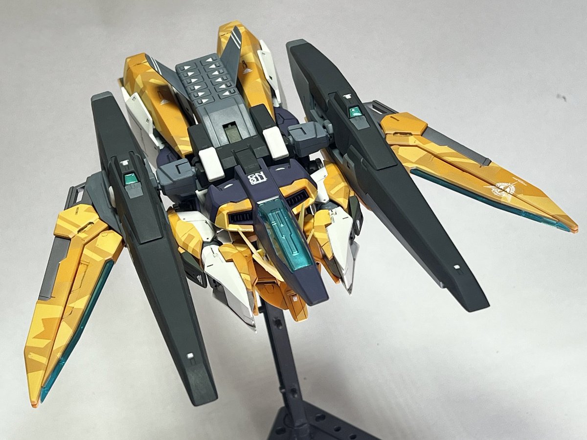 KrpJay's tweet photo. 機動戦士ガンダムOO劇場版より
ガンダムハルート最終決戦仕様です
プラ板オンリーのディテールアップ
デカールもガンダムデカールのみ
効果があるかは疑問だけどオレンジ部分は3色スプリンター迷彩に仕上げました
Gundam Harute last battle Ver. paint and build
#ガンプラ
#ガンダムダブルオー https://t.co/7ggAn7MKGF