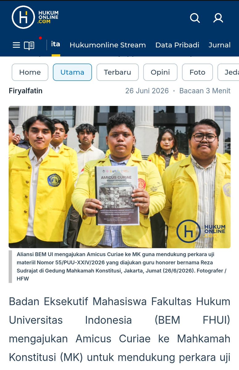 penduduk_lokal_'s tweet photo. Gongnya persidangan hari ini. Mahasiswa UI membantu gugatan kami dari berbagai lini.

DEKAN FH UI membantu Pemerintah dengan menjadi ahli DPR dalam membela MBG. Jangan cuma liat dari kata katanya, tapi liat tindakannya 🔥 https://t.co/krydrXsm8E