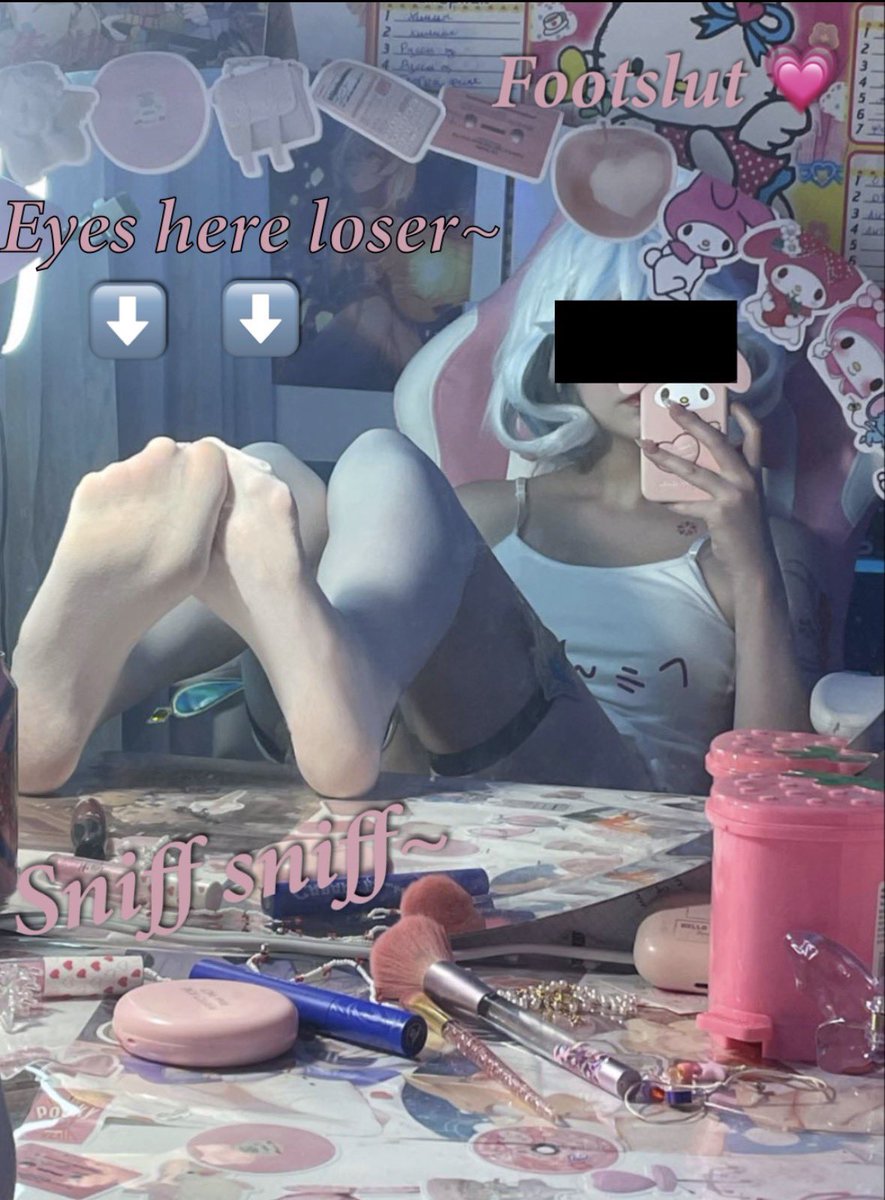 Mia_footsies's tweet photo. Ugh quit acting like i ruined your life🙄

All i did was steal all your cash then trampled your ugly face~

Your face needed a make over anyways and that cash was mine from the second you touched it🖕

Now your brain automatically censors any women but her feet🤭

Depraved slut💞 https://t.co/hAzJL3XSb2