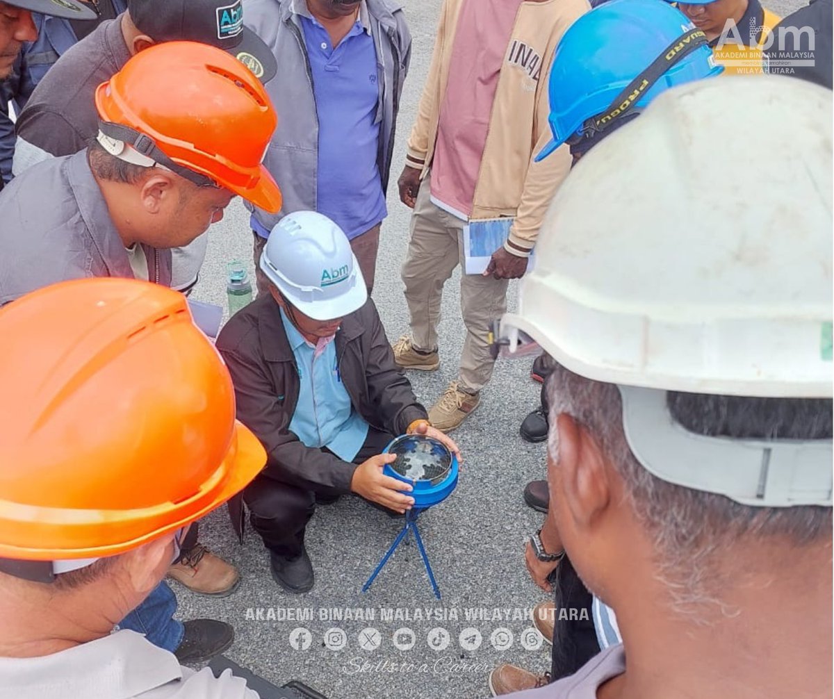 ABMUTARA's tweet photo. ☀️ Sesi latihan Solar PV Julai sedang berlangsung di ABM Utara!

📅 29 Jun – 3 Julai 2026

📢 Pendaftaran Sesi Ogos (17–21 Ogos 2026) kini dibuka.

Daftar sekarang:
https://t.co/L5Zt7rsjoV

#ABMUtara #SolarPV #SEDA #TVET #CIDBMalaysia https://t.co/E4COgJEKGp