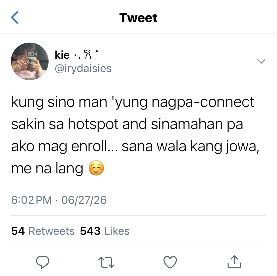 seoeliros's tweet photo. "pwede maki-connect?"
a #haobin short filo au wherein..

Kieran (ZH) ran out of data during enrollment and ended up asking Lance (SHB), the campus crush, for his hotspot. Was it just a Wi-Fi connection... or the start of something more? https://t.co/NuyDTdvbUN