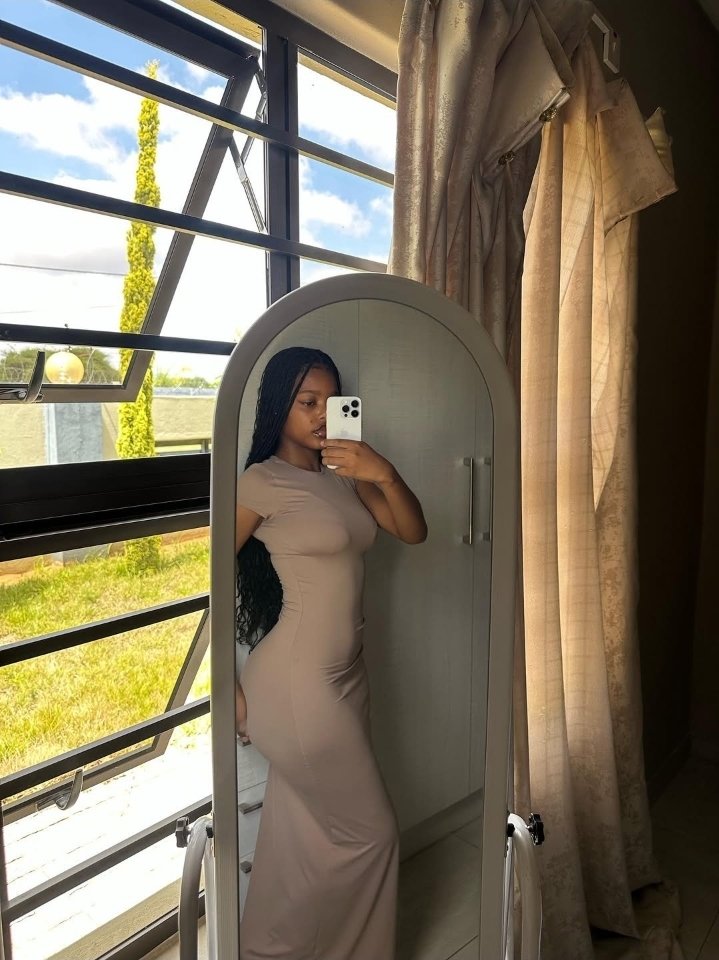 Mila tweet media