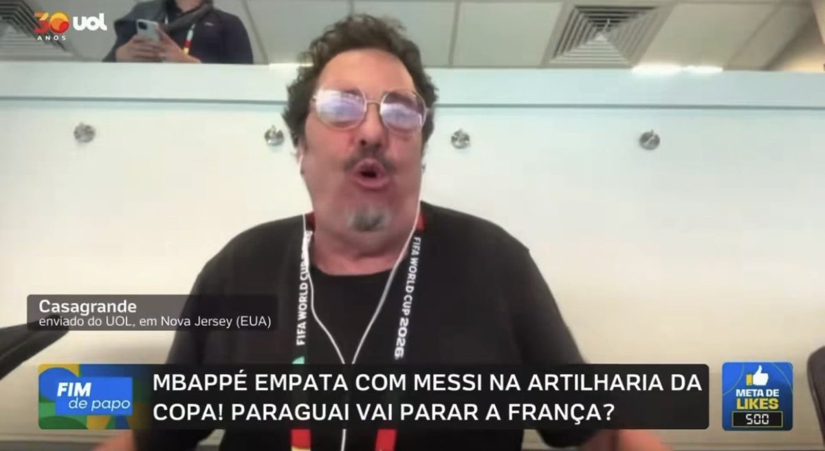futebol_info's tweet photo. Casagrande elogia Olise e ironiza 'jogador brasileiro que tem marra e não joga':

“O cara genial dessa Copa do Mundo, o melhor jogador da Copa até o momento é o Olise. As assistências dele são geniais, só ele vê o buraco para tocar a bola. E só para completar: ele tem uma marra enorme, mas ele joga demais. Nós temos jogador brasileiro que tem uma marra enorme e não joga…”

🗞️ @UOL 
📸 Canal UOL | FFF/Seleção Francesa
