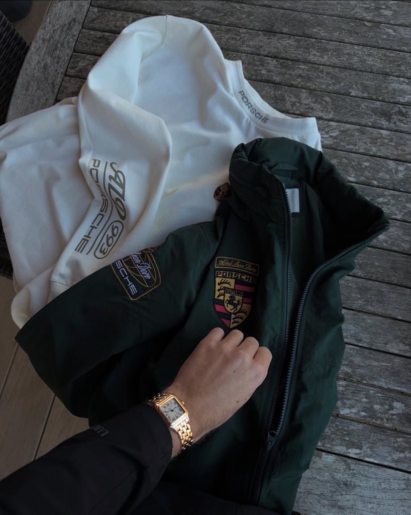 alexeixbt's tweet photo. the real glow up is when you stop trying to impress people and start impressing your future self https://t.co/5xkuyjXyq0
