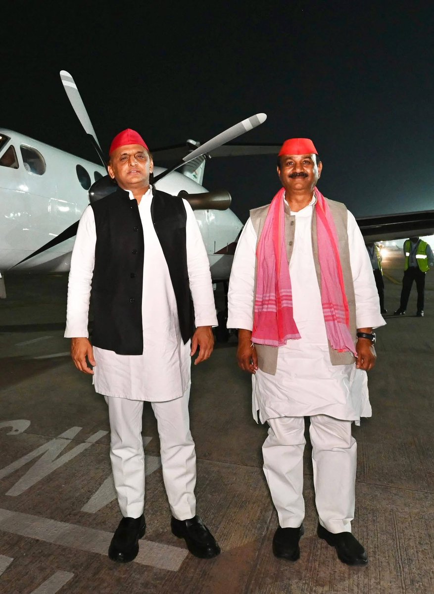 palshyamLalsp's tweet photo. समाजवादी विचारधारा के सशक्त प्रहरी, गरीबों, किसानों, युवाओं, पिछड़ों, दलितों, वंचितों और अल्पसंख्यकों की उम्मीद, करोड़ों लोगों की आवाज़, माननीय राष्ट्रीय अध्यक्ष अखिलेश यादव जी को जन्मदिन की हार्दिक बधाई एवं अनंत शुभकामनाएँ।

आपका संघर्ष, आपकी संवेदनशील सोच और सामाजिक न्याय के प्रति आपकी प्रतिबद्धता निरंतर समाज को नई दिशा दे रही है। ईश्वर से प्रार्थना है कि आपको उत्तम स्वास्थ्य, दीर्घायु और जनसेवा के लिए अपार शक्ति प्रदान करें।

जन्मदिन की हार्दिक शुभकामनाएँ! 🎉🎂🌹